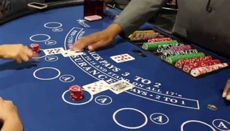 Roulette vs Baccarat: Which Game Reigns Supreme in PHWin